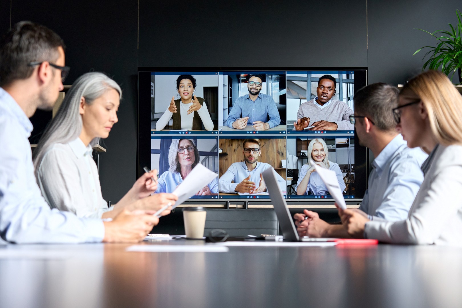 What Are Business VoIP Services and Does Your Company Need Them?